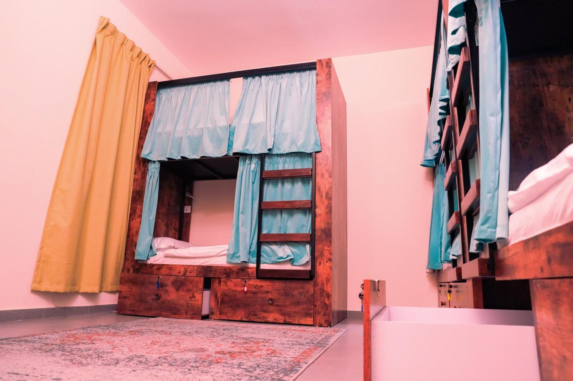 The Villa Hostel - By Lunar Abú Dhabí Exteriér fotografie